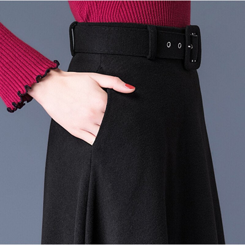 Black high waist skirt